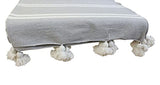 ESSENCE OF MOROCCO Couverture marocaine à pompons tissée à la main en pur coton 3 m x 2 m (gris blanc)