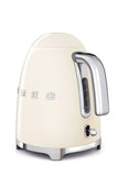 Smeg, Bouilloire Électrique KLF03CREU 1,7 L, Filtre Anticalcaire Lavable, Arrêt Automatique de Sécurité, Indicateur Niveau d'Eau, Base Antidérapante,Range Cordon Intégré, Puissance 2400W, Crème