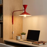 BARCELONA LED Applique Murale Industrielle Grand Modèle 40 cm, Lampe Murale à Bras Articulé, Style Vintage, Abat-jour Métal Rouge Intérieur Blanc, Idéal Restaurant, Escalier et Chambre