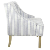 HomePop Fauteuil d'appoint en velours avec accoudoirs Swoop, rayures bleues et blanches