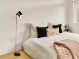 Reality Leuchten RL LIVE YOUR LIGHT Lampadaire LED Blake R42111132 en métal noir mat avec LED 4,5 W, fonctionnement sur batterie, port USB avec fonction de charge