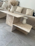 Table basse travertin (bord dépassant)