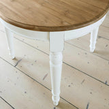 Loberon Table à manger Pinecrest, style maison de campagne, design rond, flexible, extensible grâce à 2 plaques supplémentaires, charme rustique, table de salle à manger, bois de sapin, bois de