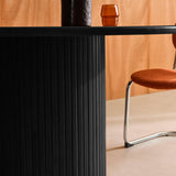 sweeek - Table à Manger Ronde Bois d'hévéa et placage chêne Noir 4 Places - Ø 115 x 73 cm - Estelle