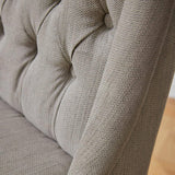 Loberon Sudbury Chaise - Housse Durable de Grande qualité - Style Vintage grâce au matelassage Chesterfield, Gris