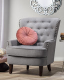 Fauteuil Chesterfield En Tissu Gris Clair Haut Dossier à Clous Pieds Courbes Viborg