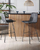 Beliani Lot de 2 Chaises de Bar au Style Moderne en Rotin Noir et Pieds en Métal pour Tout Type de Salon Traditionnel et Exotique