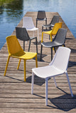 METRO Professional Chaise de terrasse PAM, Polypropylène, 47 x 56 x 79 cm, Empilable, Jaune Moutarde (Jaune Moutarde)