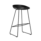 La chaise de bar est très facile à nettoyer, et la structure en fer laminé à froid est très facile à nettoyer. Matériaux épais, ingénierie humaine