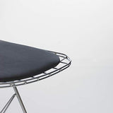 mina concept Chaise 30-1 en fil de fer chromé argenté – 45 cm d'assise, 81 cm de hauteur avec dossier – Coussin de siège noir