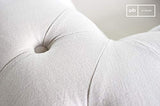canapé Chesterfield montaigu - Bois Massif, Haute résistance, Grand Confort d'assise, Rembourrage intérieur Dense | Le Charme d'un canapé Chesterfield en Lin - Blanc perlé (L218 x H72 x P82 cm)