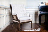 Fauteuil Baroque Cambridge - Bois Massif, Produit atypique, Finition patinée | Design capitonné pour Un Style bohème élégant - Blanc Creme (L64 x H104 x P64 cm)
