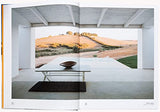 The mediterranean home : Residential architecture and interiors with a southern touch
