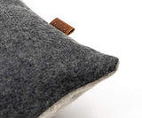 MIQIO Housse de Coussin Bergen | Housse de Coussin 30x50 cm pour Coussin de canapé et Coussin décoratif | en Laine et Cuir | Décoration pour Salon et Pâques | Housse en Cuir