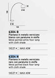 Lampadaire à arc modèle 6304N Perenz Cette lampe de sol est fabriquée avec une monture en métal peint blanc et abat-jour en tissu noir.