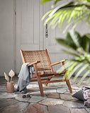 Kave Home - Fauteuil Grignoon avec accoudoirs en rotin et Structure en Bois Massif d'acacia pour Usage intérieur et extérieur