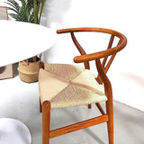 Tomile Lot de 2 chaises de salle à manger en Y en bois massif avec rotin (bois cendré, couleur châtaigne)