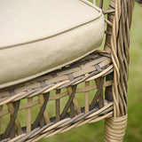 Outsunny Ensemble Bistro de Jardin Style bohème Chic 2 fauteuils avec Coussins + Table Basse résine tressée Beige