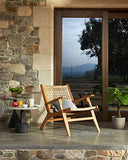 Kave Home - Fauteuil Grignoon avec accoudoirs en rotin et Structure en Bois Massif d'acacia pour Usage intérieur et extérieur