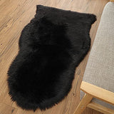 YIHAIC Peau de Mouton synthétique,Cozy Sensation comme véritable Laine Tapis en Fourrure synthétique, Man-Made Luxe Laine Tapis de Canapé Coussin (Noir, 75 x 120 cm)