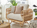 Fauteuil Design en Rotin Naturel avec Accoudoirs Décoratifs et Coussins Beiges pour Chambre Salon ou Jardin au Style Boho et Rustique Beliani