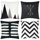 pendali Housses de Coussin, Taies d'oreiller Décoratives en Velours Simplicité Moderne avec Motif Double Face, Lot de 4 Housses de Coussin pour Canapé Chaise de Salon, 45 x 45 cm (Noir)