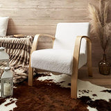 AltoBuy KAUPA - Fauteuil en Tissu Bouclettes Blanc Accoudoirs Bois