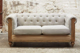 Canapé Chesterfield Montaigu 2 Places Gris - Bois Massif, Haute résistance, Grand Confort d'assise | Le Confort d'un Sofa Original, irrésistiblement rétro - Beige (L82 x H165 x P73 cm)