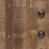 Coffre colonial grand modèle, déco nostalgique de globetrotteur, bois brun décoré de garniture et de fermetures en métal, sangle et poignée en simili-cuir de couleur assorti