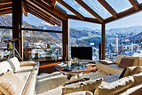 Living in Style Mountain Chalets (redesigned reprint)