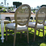 EME Mobilier de Chaise médaillon Style Luis XVI en Bois de Bouleau Massif Vieilli Contient Deux unités de chaises. Dossier en rotin Naturel. Assise rembourrée en Lin Beige. Empilable.