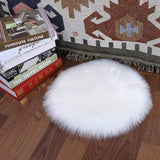 DAOXU Faux Peau de Mouton en Laine Tapis, Imitation Toison Moquette Fluffy Soft Longhair Décoratif Coussin de Chaise Canapé Natte (30 x 30 cm, Blanc)